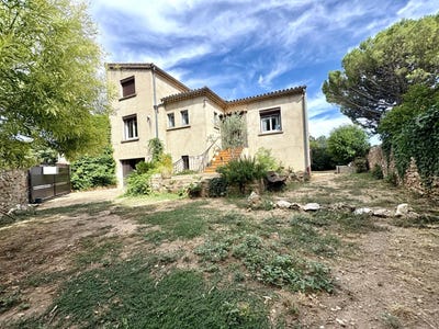 /international/fr/jonquieres-languedoc-roussillon-310101229650/