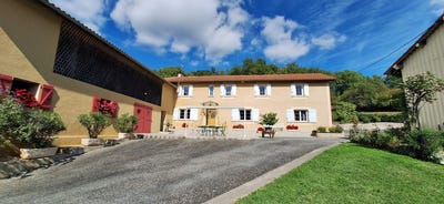 /international/fr/masseube-midi-pyrenees-310108996594/?lang=th