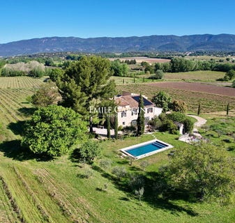 /international/fr/la-motte-d-aigues-provence-alpes-cote-d-azur-120092140251/?lang=zh-cn