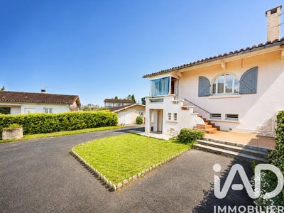 /international/fr/auch-midi-pyrenees-310108401101/