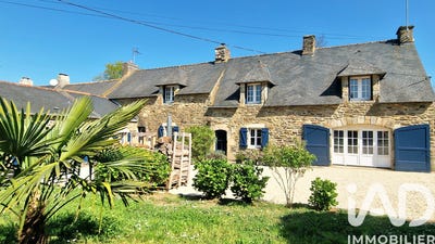 /international/fr/sarzeau-brittany-310107914102/