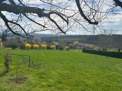 /international/fr/burlats-midi-pyrenees-310099003237/