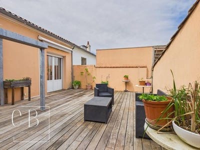 /international/fr/la-rochelle-charente-310107769586/