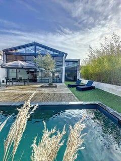/international/fr/merignac-charente-310100937312/?lang=en