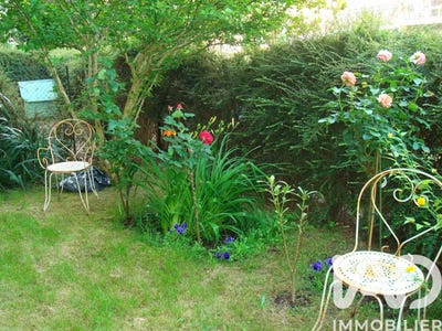 /international/fr/joue-les-tours-centre-val-de-loire-310104566416/