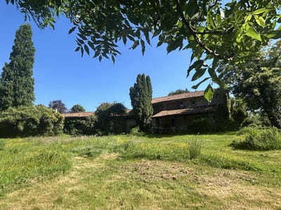 /international/fr/montemboeuf-charente-310107922758/