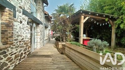 /international/fr/ambazac-limousin-310106396098/