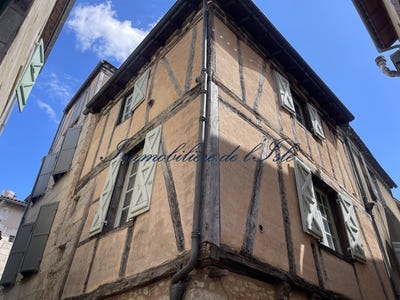 /international/fr/perigueux-aquitaine-310108996912/