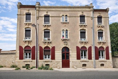 /international/fr/ginestas-languedoc-roussillon-310107950167/