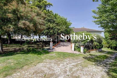 /international/fr/lavalette-midi-pyrenees-310107793924/