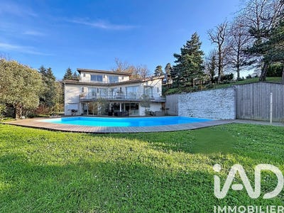 /international/fr/les-brunels-languedoc-roussillon-310106855594/