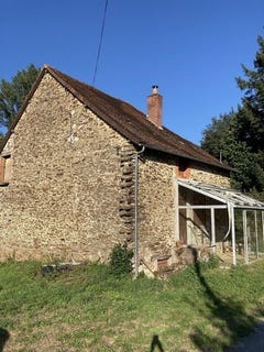 /international/fr/segur-le-chateau-limousin-310107067308/