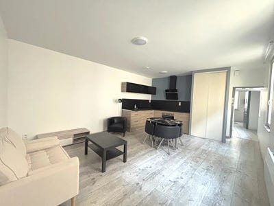 /international/fr/castres-burgundy-310107564923/