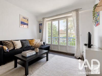 /international/fr/pau-rhone-310108990334/?lang=pt