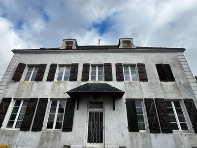 /international/fr/saint-leger-sur-dheune-burgundy-310104985019/