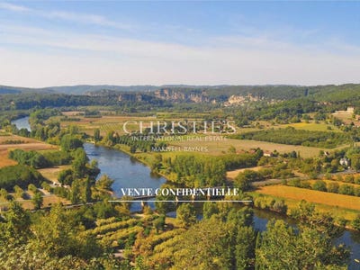 /international/fr/perigueux-aquitaine-310110357969/