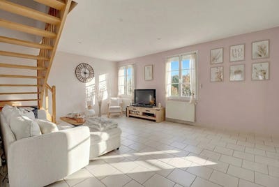 /international/fr/la-chaussee-saint-victor-centre-val-de-loire-310108648205/