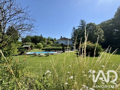 /international/fr/fargues-saint-hilaire-aquitaine-310106167082/