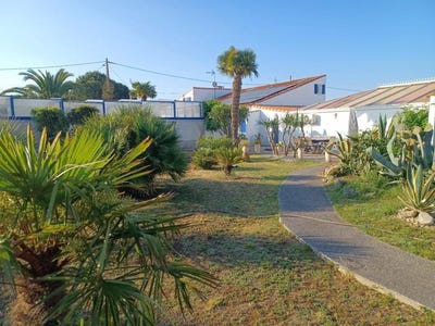 /international/fr/saint-just-luzac-charente-310107708755/