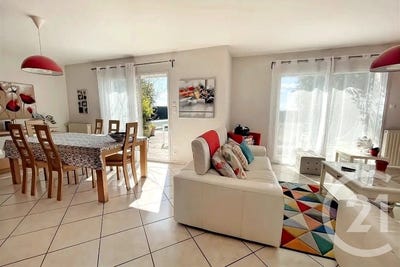 /international/fr/saint-nolff-brittany-310107069961/