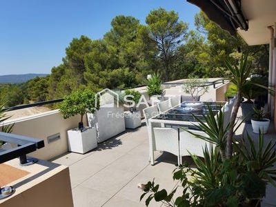 /international/fr/chateauneuf-le-rouge-provence-alpes-cote-d-azur-310110252276/