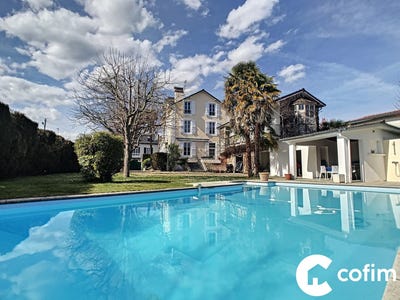 /international/fr/jurancon-aquitaine-310109970223/