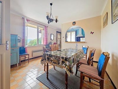 /international/fr/saint-genies-de-varensal-languedoc-roussillon-310101445724/