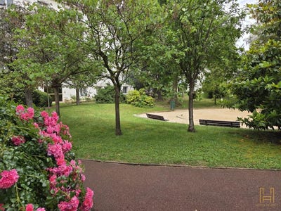 /international/fr/jardins-du-chateau-de-versailles-versailles-ile-de-france-310108758705/