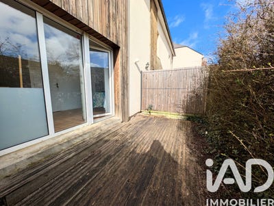 /international/fr/chartres-de-bretagne-brittany-310108555108/