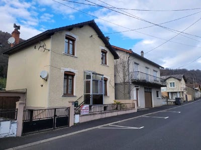 /international/fr/bort-les-orgues-limousin-310104436913/