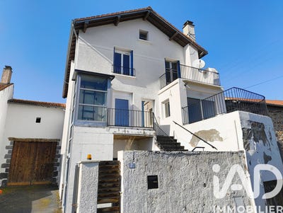 /international/fr/chatel-guyon-auvergne-310106408147/