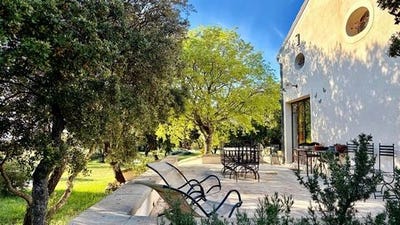 /international/fr/venasque-provence-alpes-cote-d-azur-310108928355/