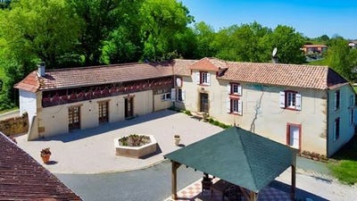 /international/fr/marciac-midi-pyrenees-120097205258/?lang=th
