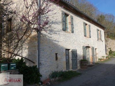 /international/fr/cordes-sur-ciel-midi-pyrenees-310105925340/