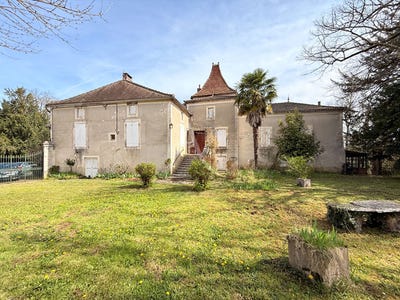 /international/fr/luzech-midi-pyrenees-310104469532/