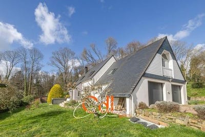 /international/fr/plourin-les-morlaix-brittany-310107190153/