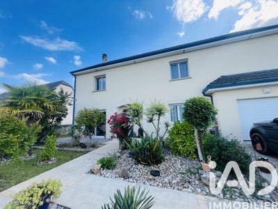 /international/fr/saint-pantaleon-de-larche-limousin-310108243857/