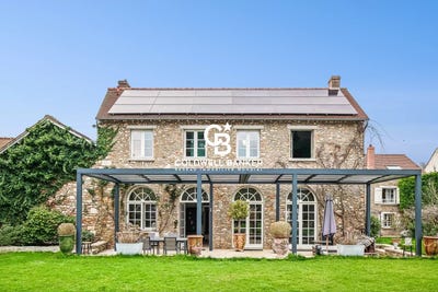 /international/fr/feucherolles-centre-val-de-loire-310106020361/