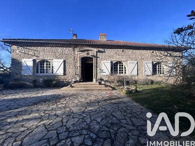 /international/fr/madaillan-aquitaine-310105540929/