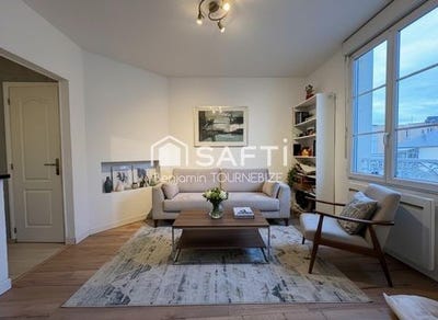 /international/fr/lisieux-la-basse-normandie-310105231858/