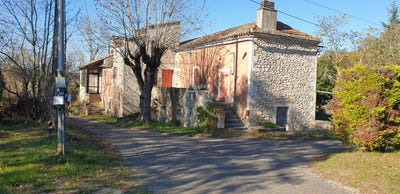 /international/fr/sauzet-languedoc-roussillon-310104466839/