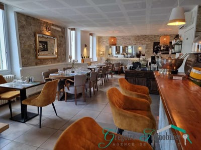 /international/fr/fontainebleau-ile-de-france-310098878050/