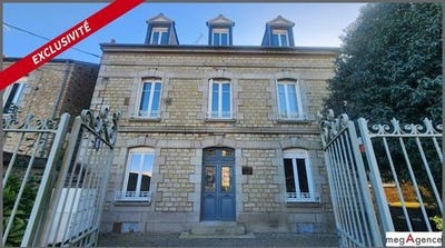 /international/fr/fougeres-brittany-310108731882/