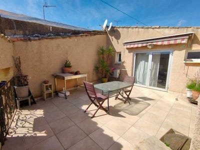 /international/fr/tourbes-languedoc-roussillon-310108870990/