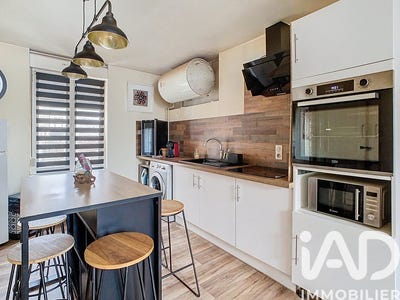 /international/fr/fere-champenoise-ardennes-310107361048/