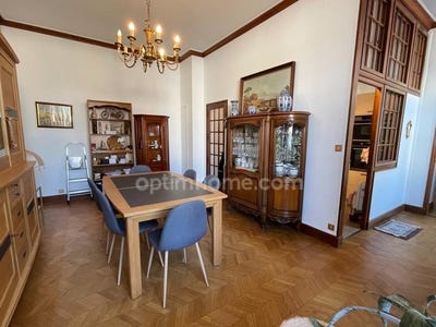 /international/fr/saint-yrieix-la-perche-limousin-310101209064/