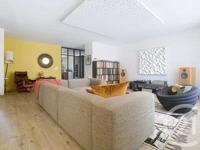 /international/fr/dinan-brittany-310100760349/
