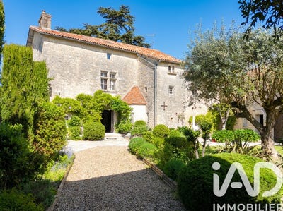 /international/fr/tusson-charente-310107411492/