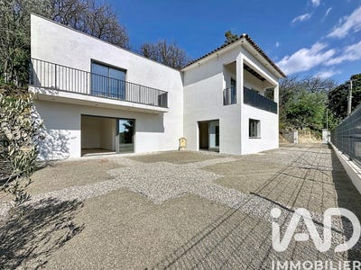 /international/fr/bargemon-provence-alpes-cote-d-azur-310109236606/