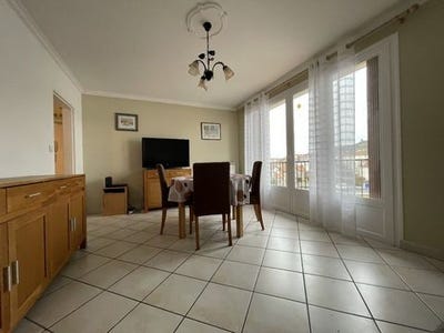/international/fr/aurillac-auvergne-310106488676/